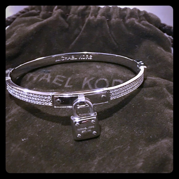 Michael Kors Bracelet - Picture 1 of 5